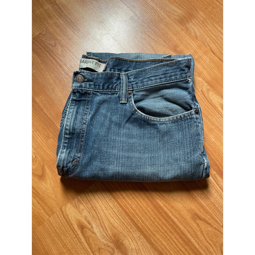 Levi's Straight Fit 505 jeans